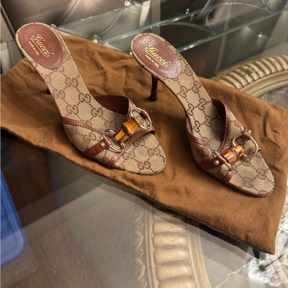 Gucci sandals size 7 got it from Poshmark.